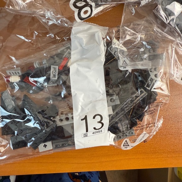 LEGO Star Wars Millennium Falcon Building Set PIECES ONLY NOT A FULL SET - Picture 11 of 15